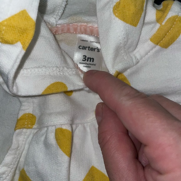 Baby Girl Bundle (10 Pieces), Sizes 0-3 and 3 Months - Picture 6 of 16